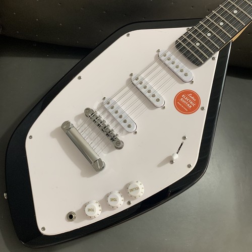 String solid body electric - solid,